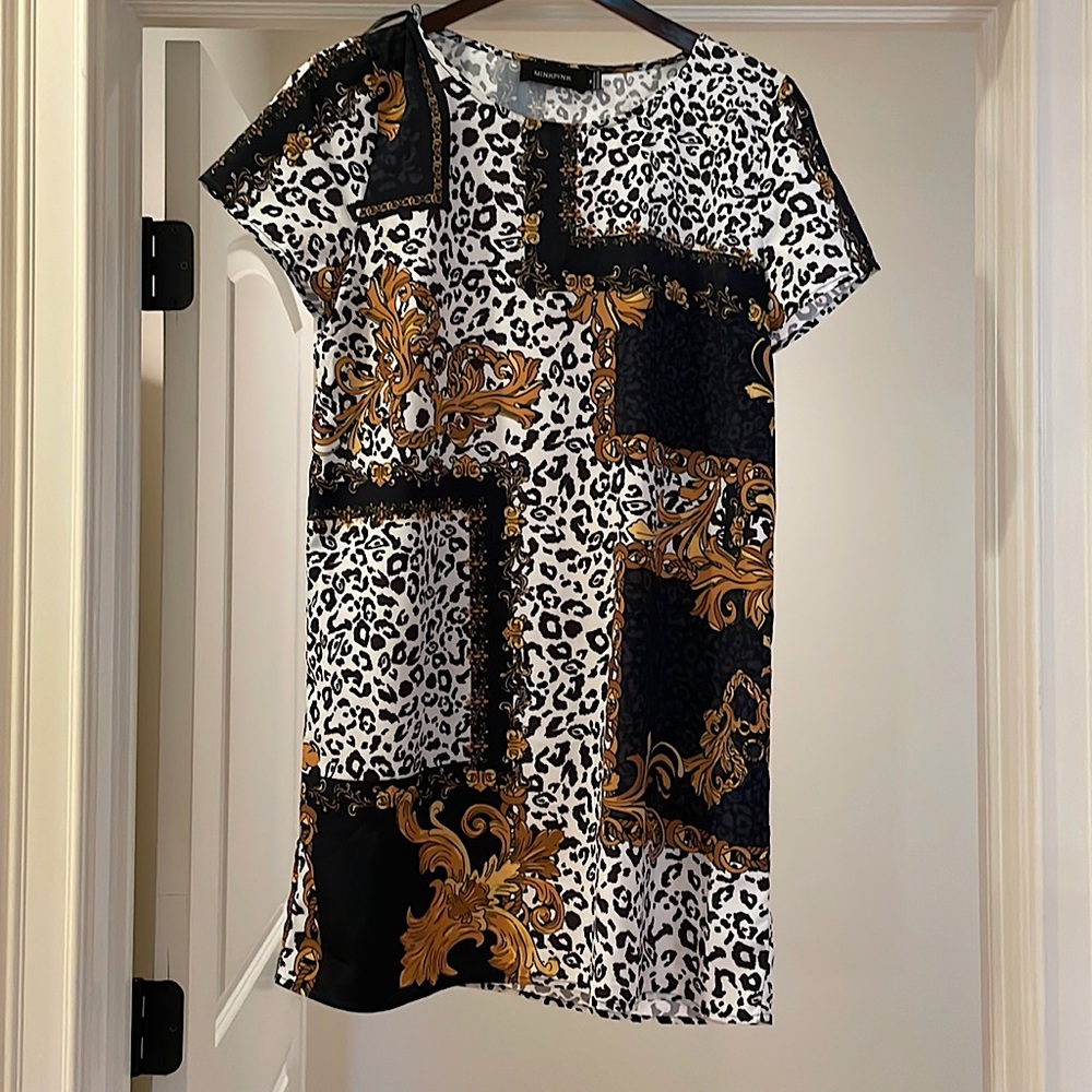 MINKPINK Tshirt Dress: Medium